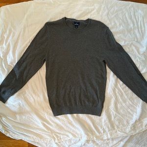 Great condition Old Navy Sweater in Grey, Medium
